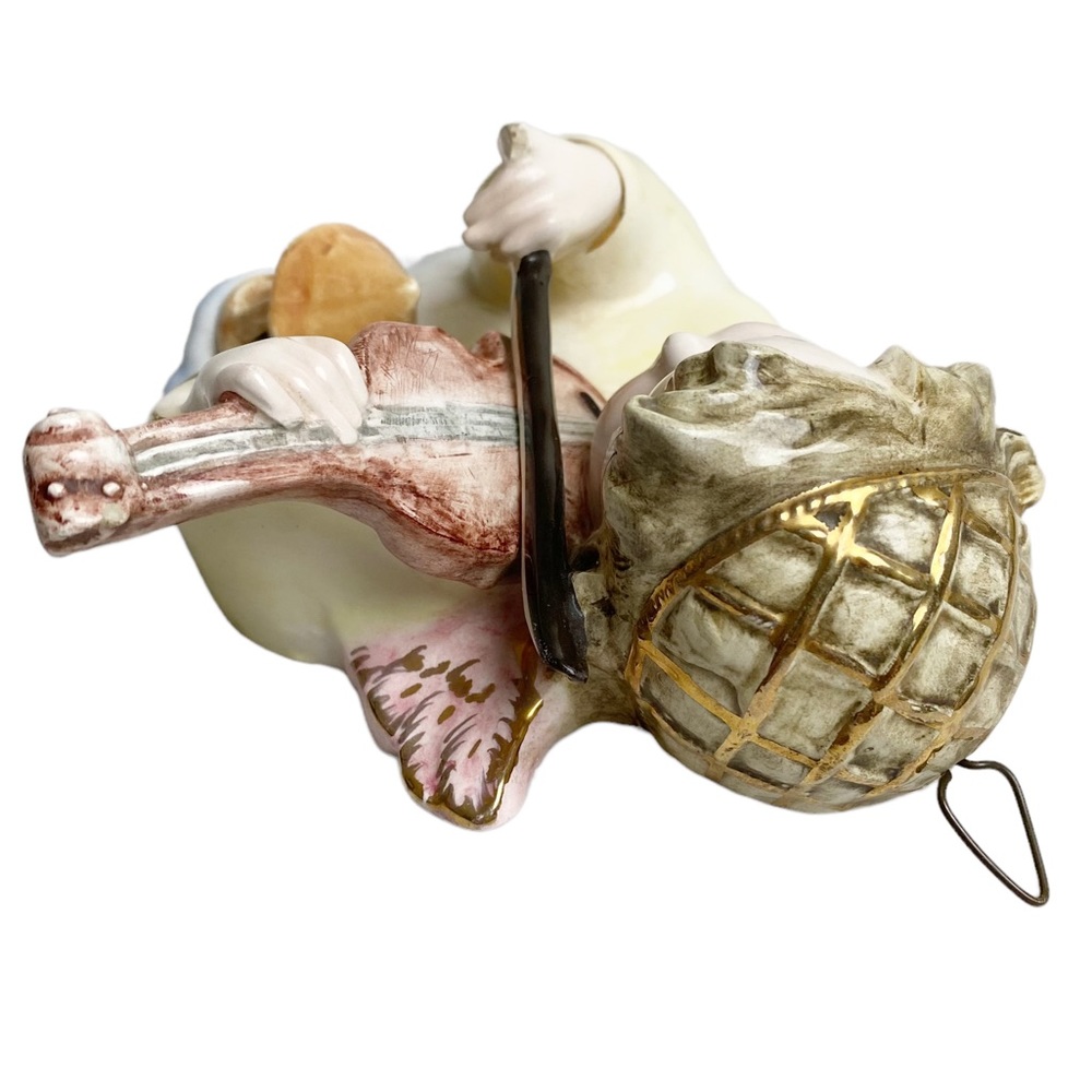 Vintage Italy porcelain cherub playing violin lantern metal hook 6”x6” Victorian - Picture 4 of 9
